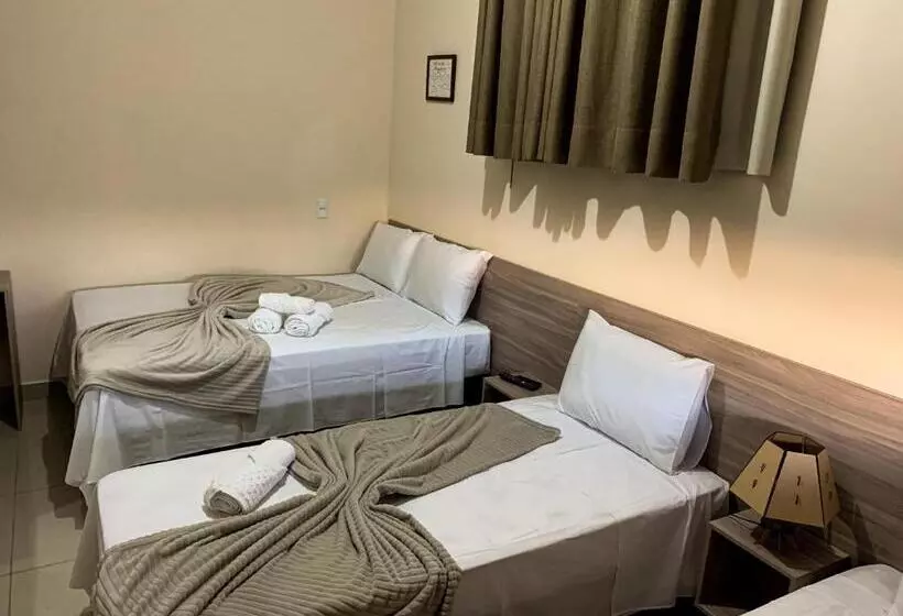 Hotelli Pousada Montanhas Das Gerais