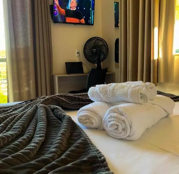 Hotelli Pousada Montanhas Das Gerais