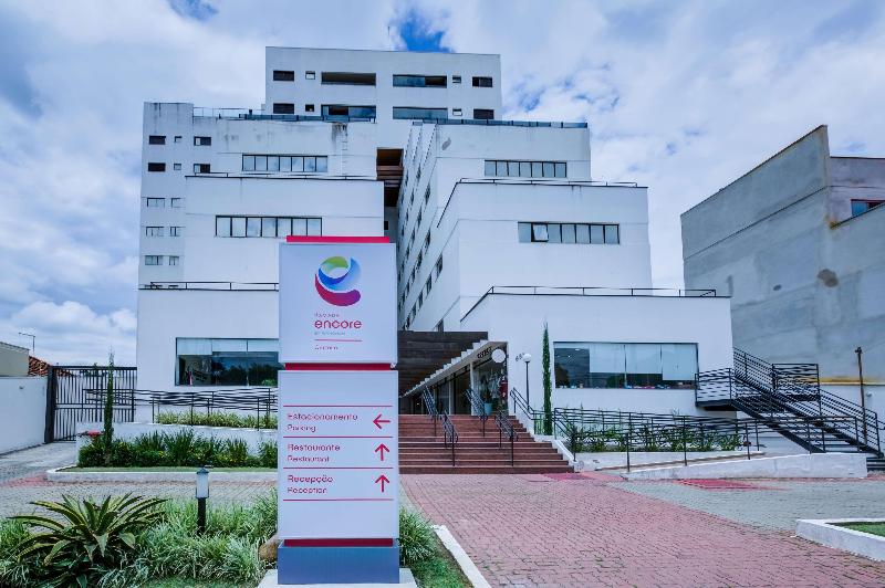 Summit Suítes Hotel Cruzeiro