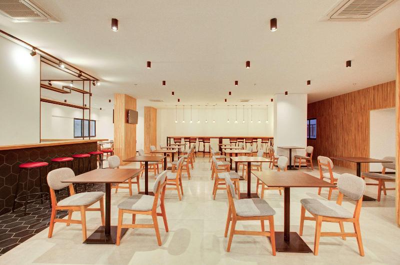 Summit Suítes Hotel Cruzeiro