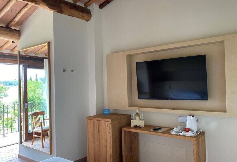 ホテル Tenuta Sovestro