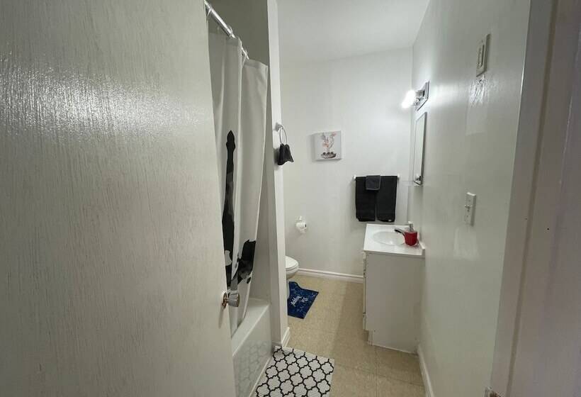 Muskoka Nights Motel