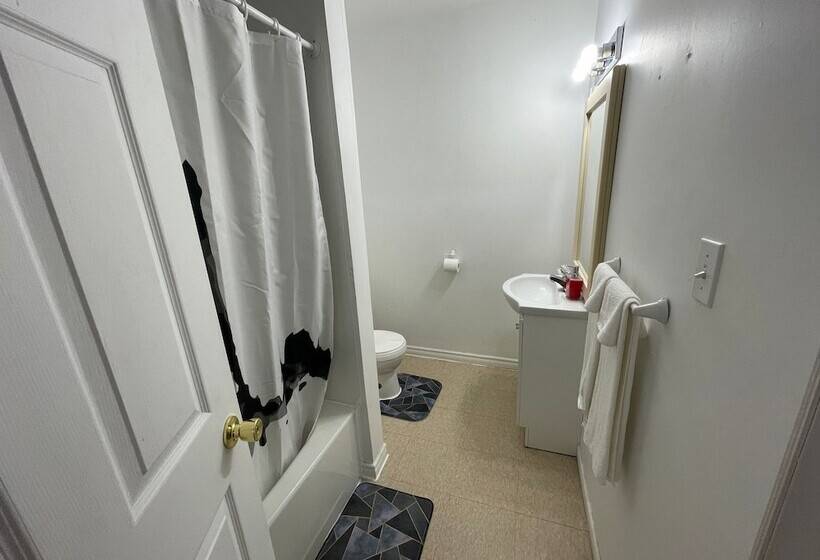 Muskoka Nights Motel