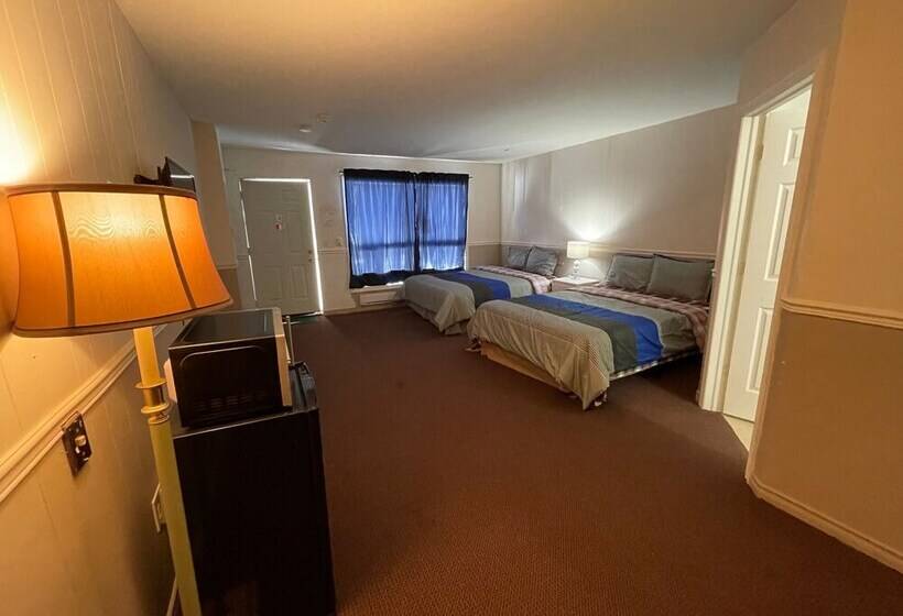 Muskoka Nights Motel