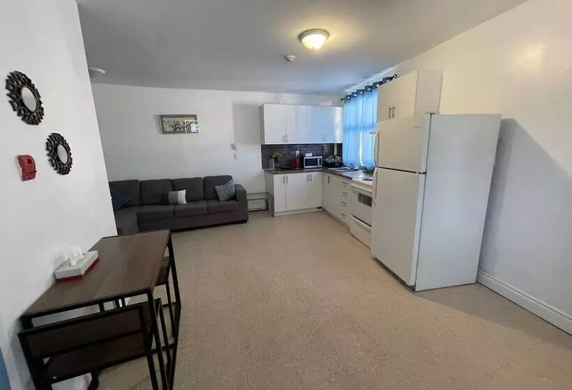 Muskoka Nights Motel