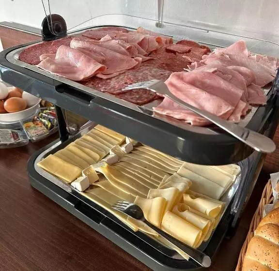 Majatalo Penzion Pod Lesem