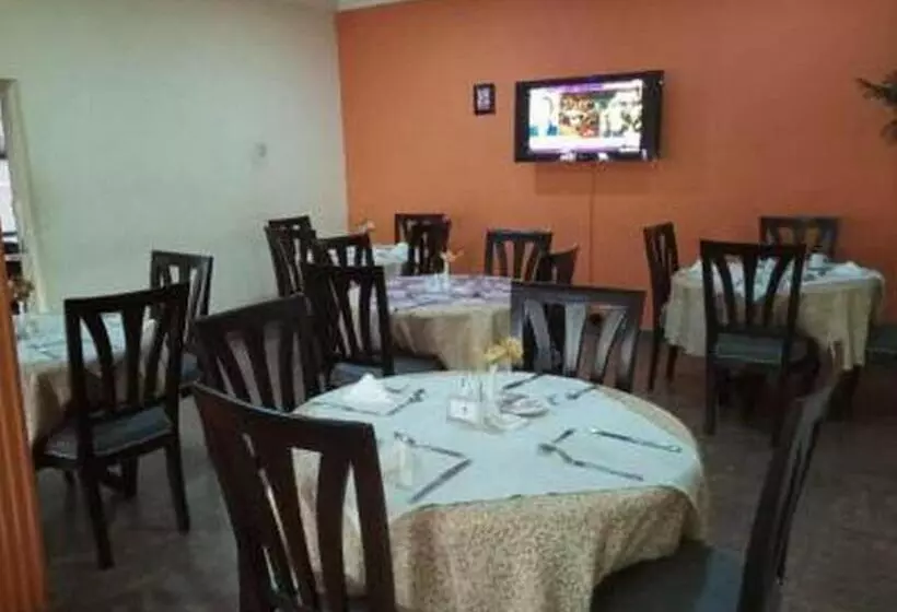 پانسیون Room In Lodge   Somitel Hotels And Resort Ltd