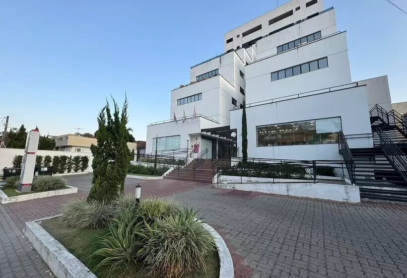 Summit Suítes Hotel Cruzeiro