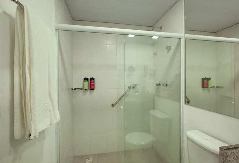 Summit Suítes Hotel Cruzeiro