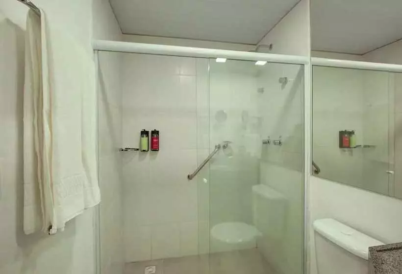 Summit Suítes Hotel Cruzeiro