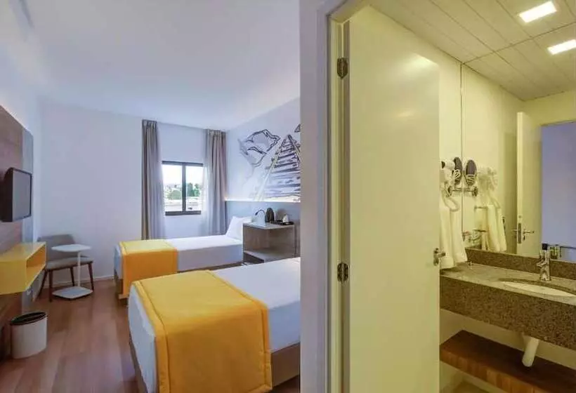 Summit Suítes Hotel Cruzeiro