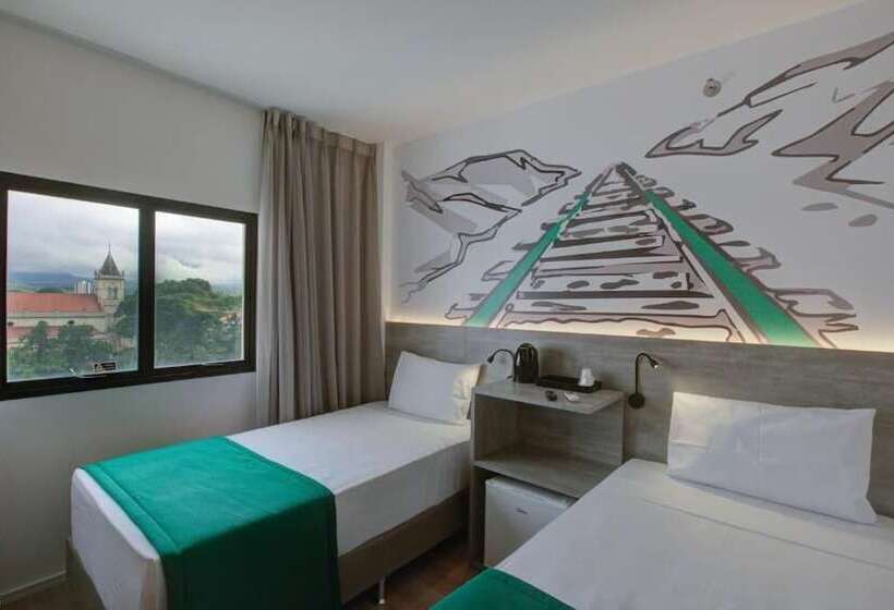 Summit Suítes Hotel Cruzeiro