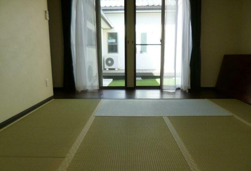 Schronisko ホステルたつみや