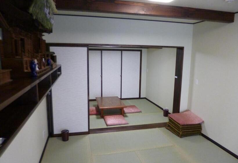 Schronisko ホステルたつみや