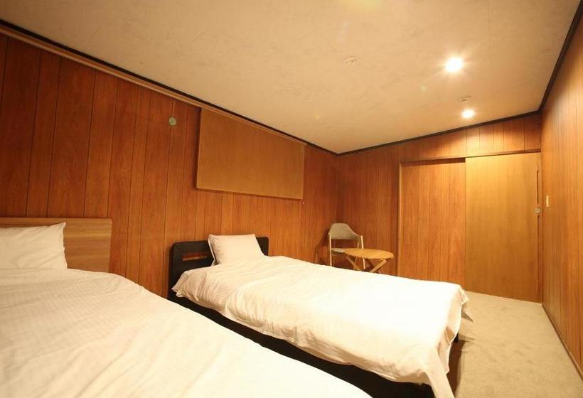 Auberge Hôtelière やどバーtatsuji