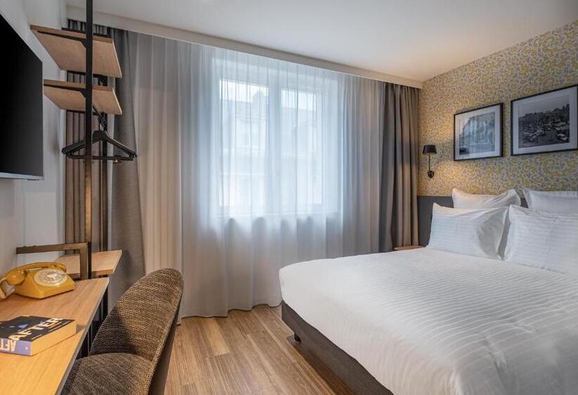 Ferdinand Hotel Tours