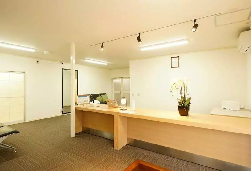 هتل 成田スカイパークイン芝山