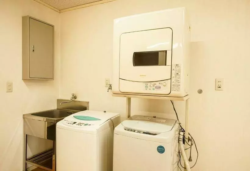 هتل 成田スカイパークイン芝山