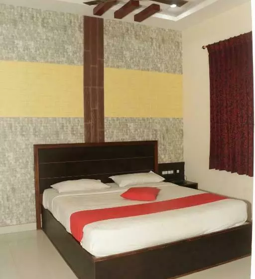 Hotelli Es Residency