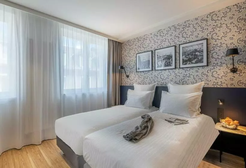 Ferdinand Hotel Tours