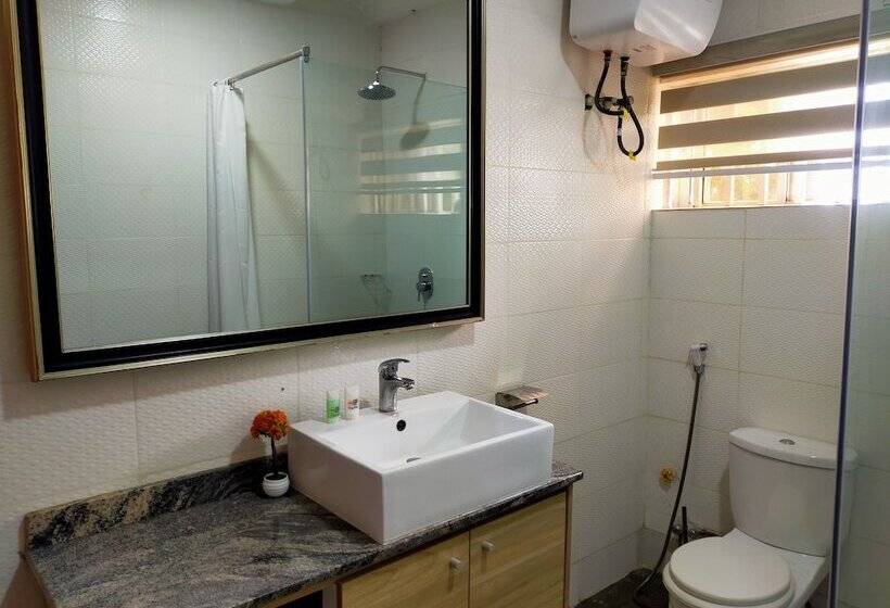 هتل Flexible Business Suites