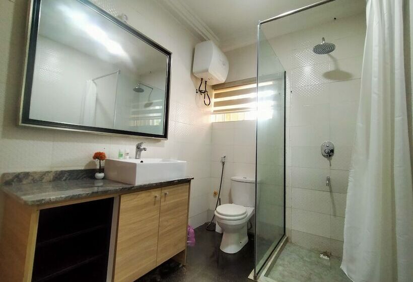 هتل Flexible Business Suites