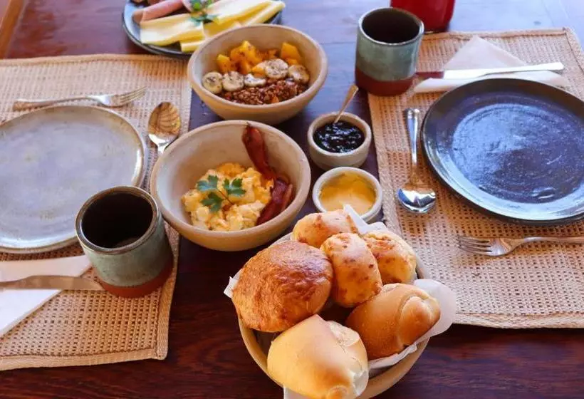 ホテル Pousada Iansã