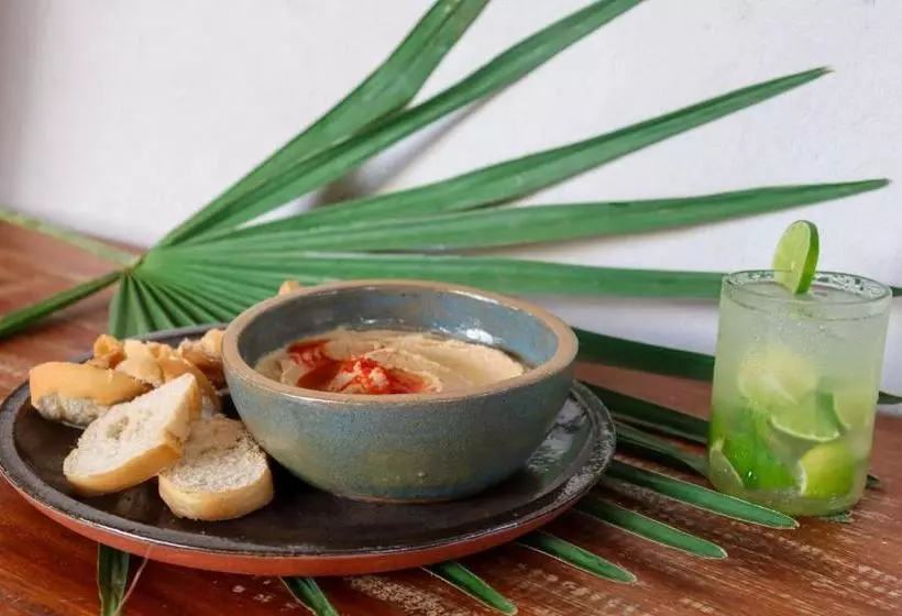 ホテル Pousada Iansã