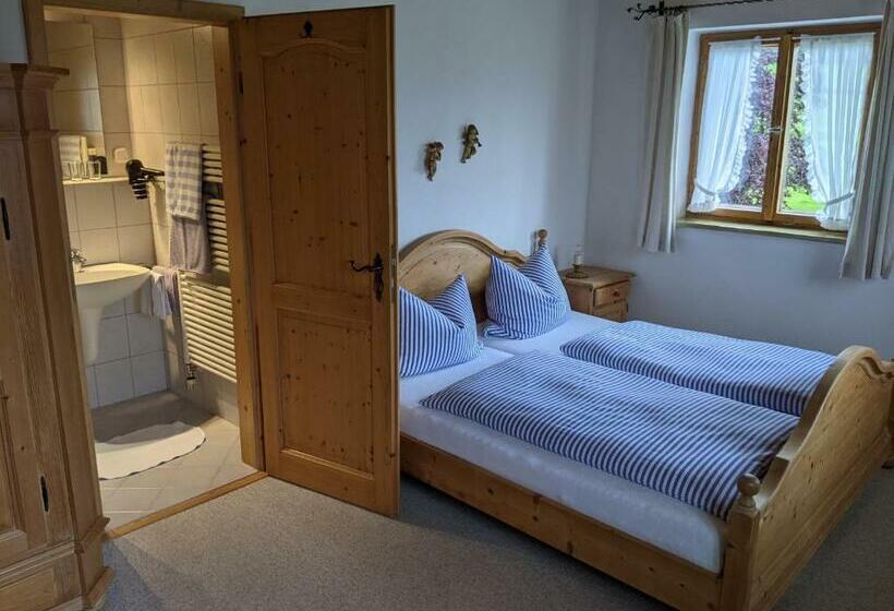 فندق Schusterbauer Hof