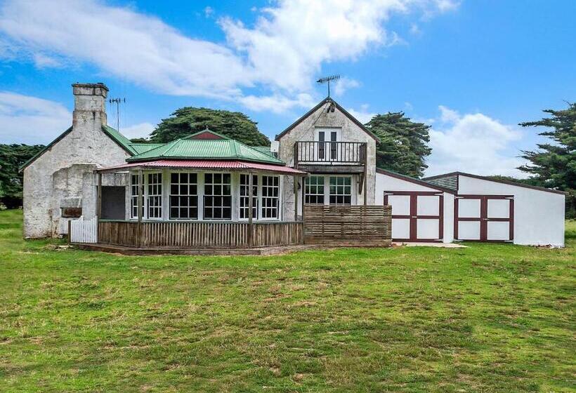 ホテル The Stables