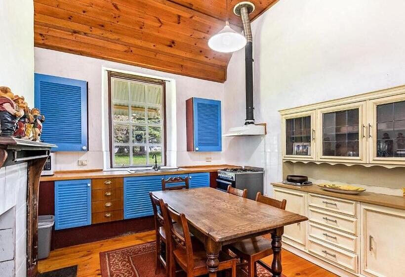 ホテル The Stables