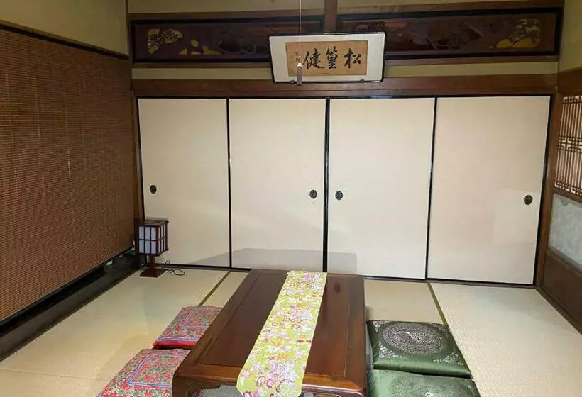 Majatalo 古民家ゲストハウス穏