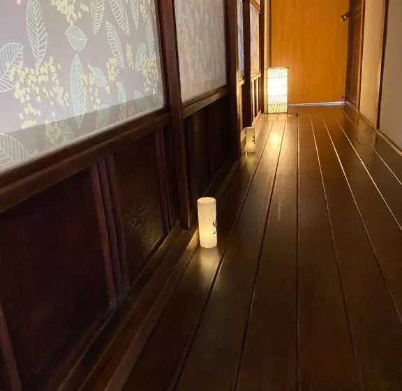 Majatalo 古民家ゲストハウス穏