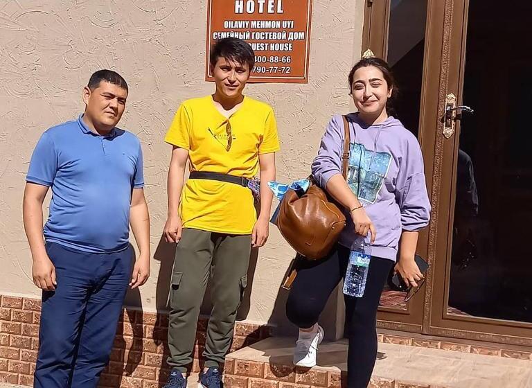 پانسیون Guest House Art Postindoz