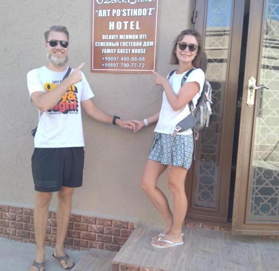 پانسیون Guest House Art Postindoz