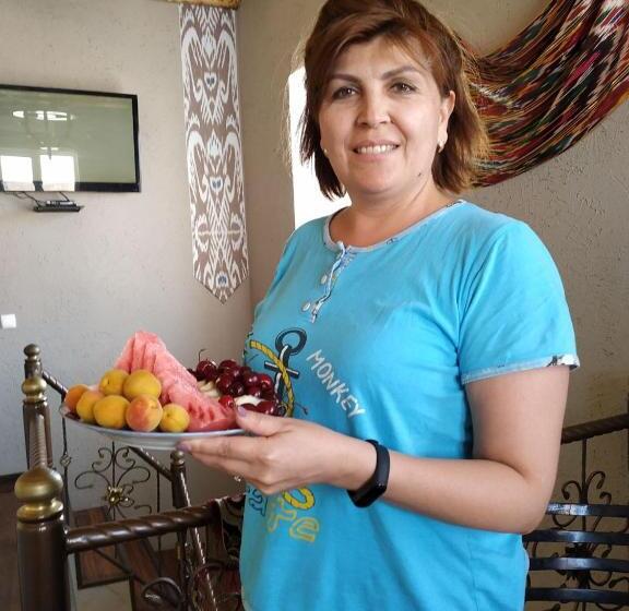 پانسیون Guest House Art Postindoz