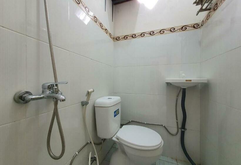 Pension Omo Inn Solo Redpartner