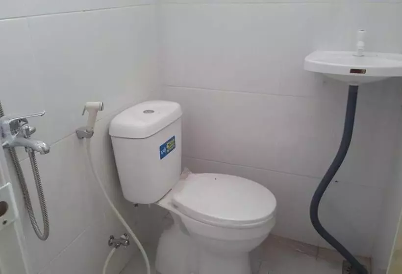 Pension Omo Inn Solo Redpartner