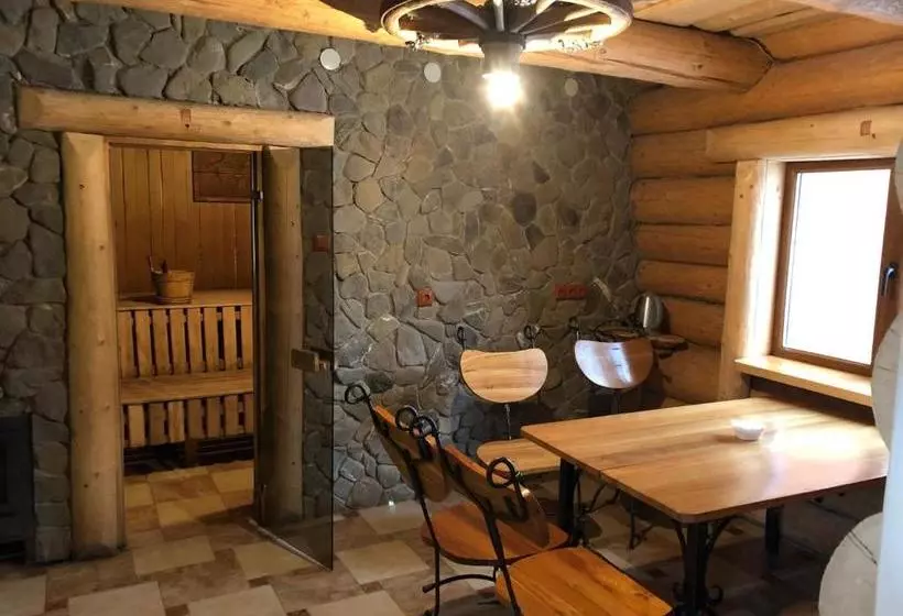 ユースホステル будинок художника шипіт