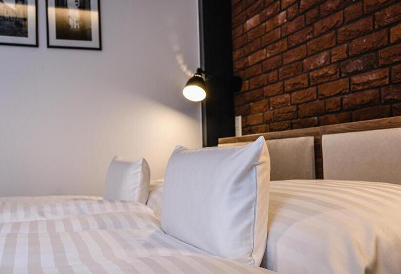 Garni Hotel Dock Bratislava