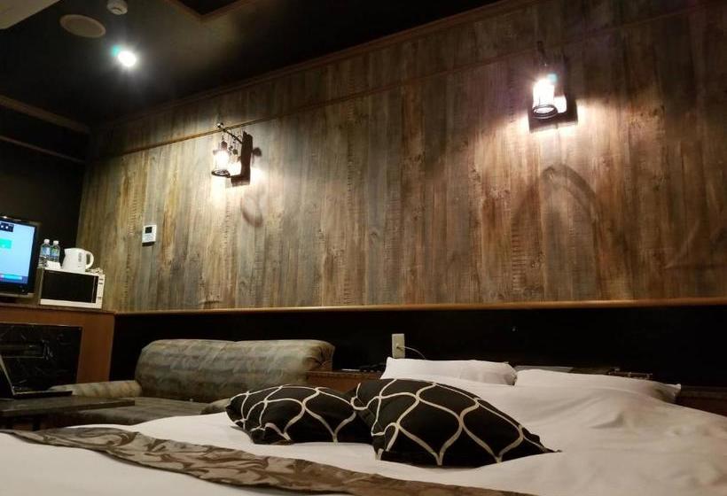 大人の隠れ家 ホテルcats