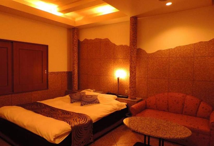 大人の隠れ家 ホテルcats