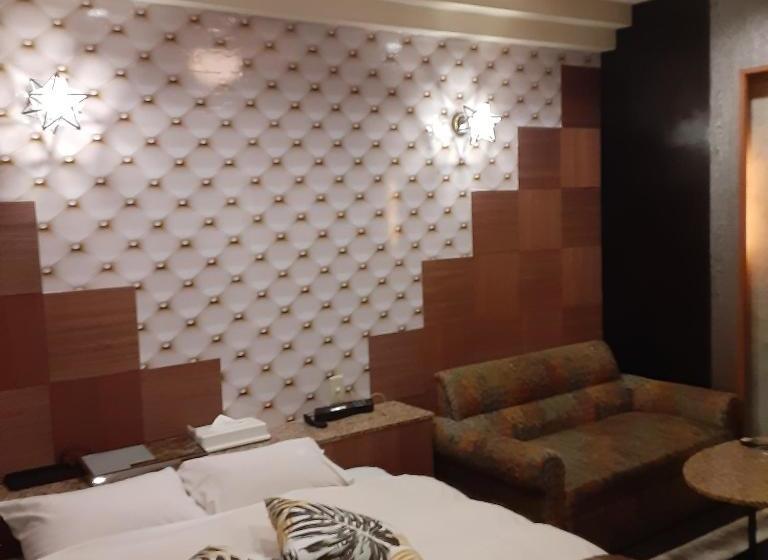 大人の隠れ家 ホテルcats