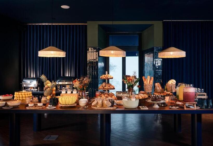 هتل Chic & Basic Gravity