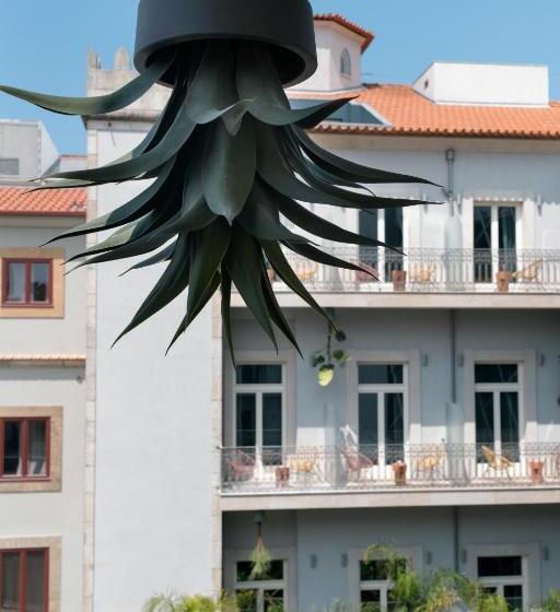 هتل Chic & Basic Gravity