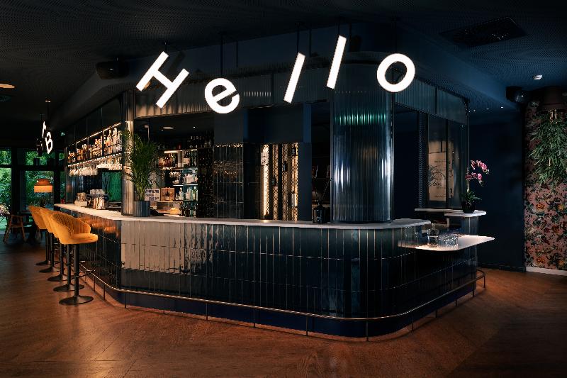 هتل Chic & Basic Gravity