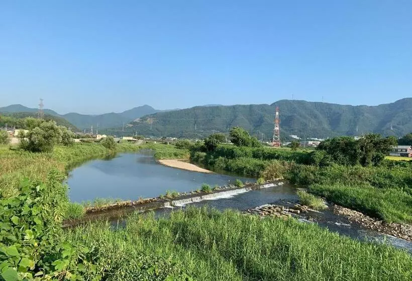 ペンション 快適なアメリカ製トレーラーハウスで非日常グランピング