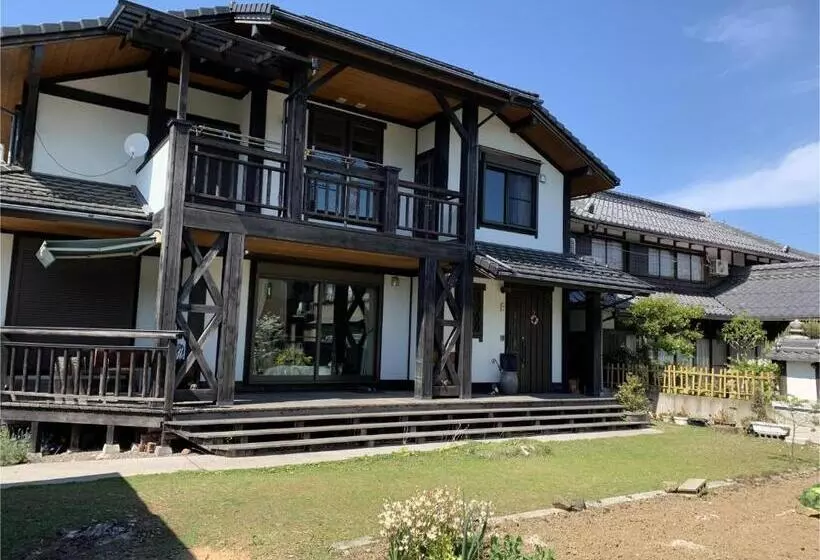 ペンション 快適なアメリカ製トレーラーハウスで非日常グランピング