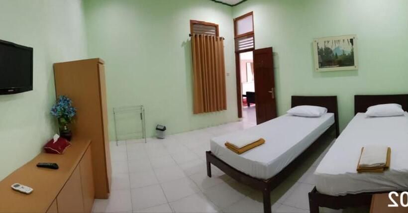 بنسيون Embe Pitoe Syariah Gejayan Mitra Reddoorz