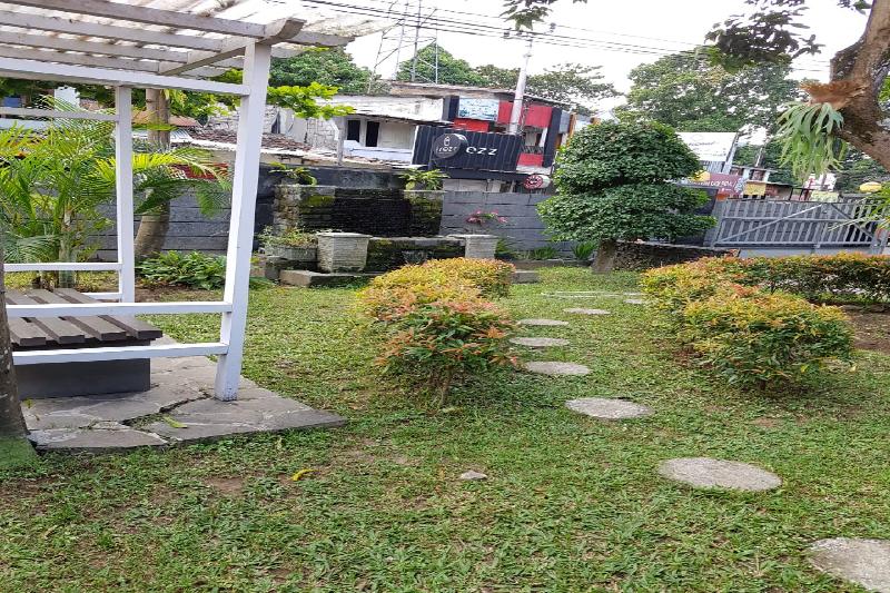 بنسيون Embe Pitoe Syariah Gejayan Mitra Reddoorz